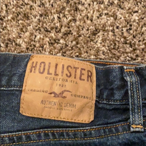 Hollister Jeans - Picture 2 of 4